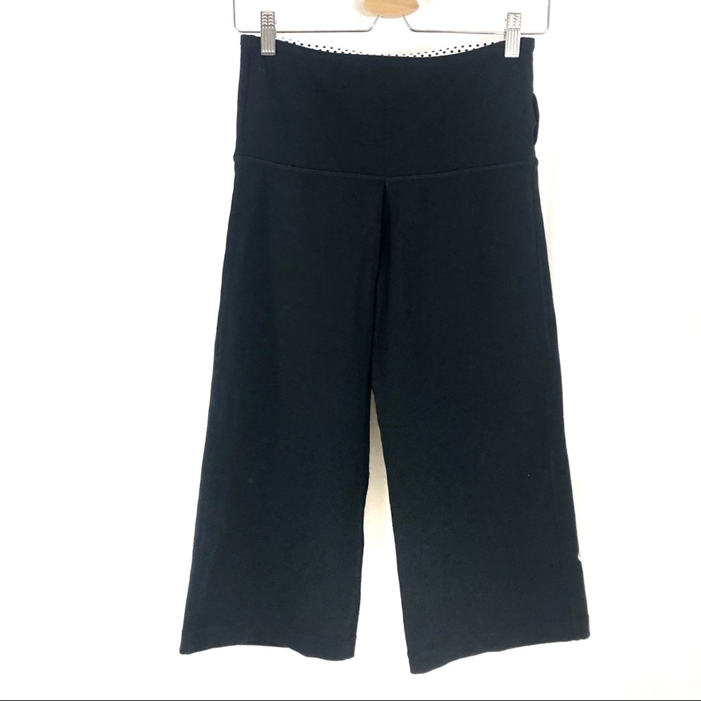 Lululemon Flare Leg Crops Yoga Capris